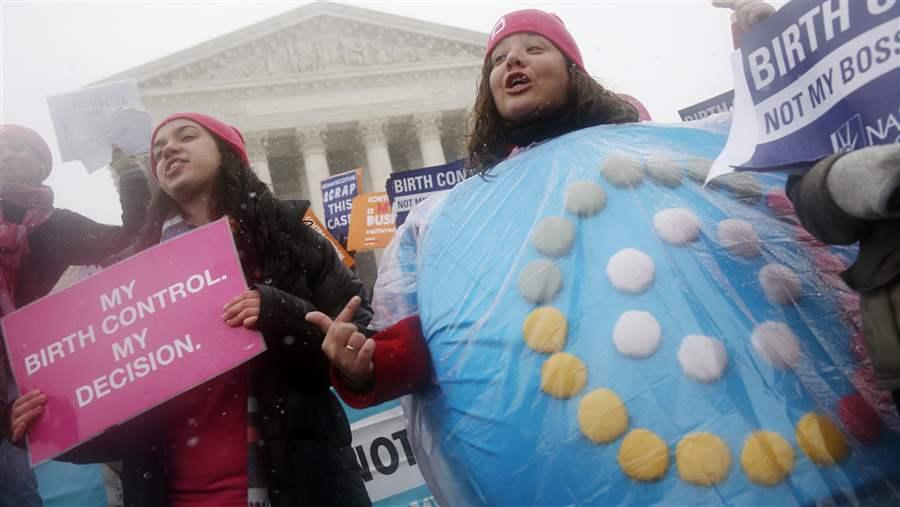 States start to let pharmacists prescribe birth control pills